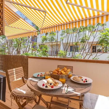 Bright Flat W/ Terrace & Pools By Hostwise דירה