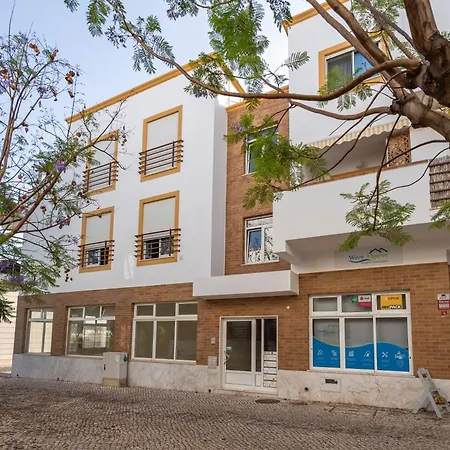 Apartament Bright Flat W/ Terrace & Pools By Hostwise *