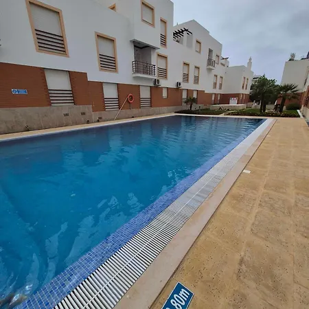 Bright Flat W/ Terrace & Pools By Hostwise Appartamento Tavira